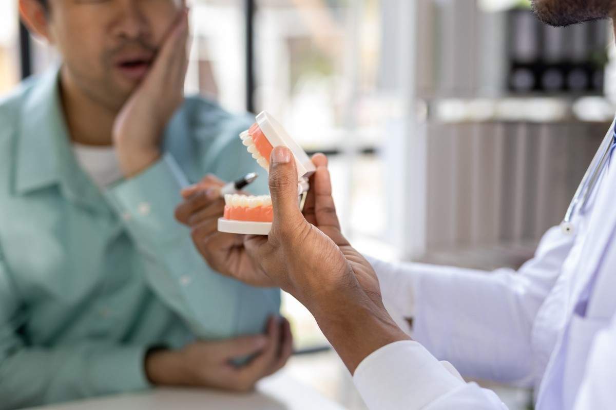 10 Do’s and Don’ts for Comfortable Dental Implant Healing