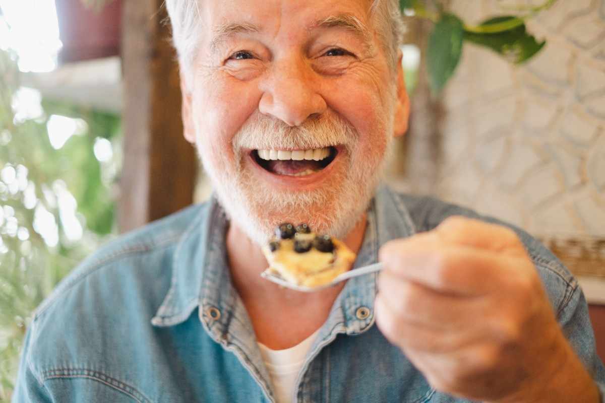 Can Dental Implants Prevent Food From Getting Stuck Between Teeth?